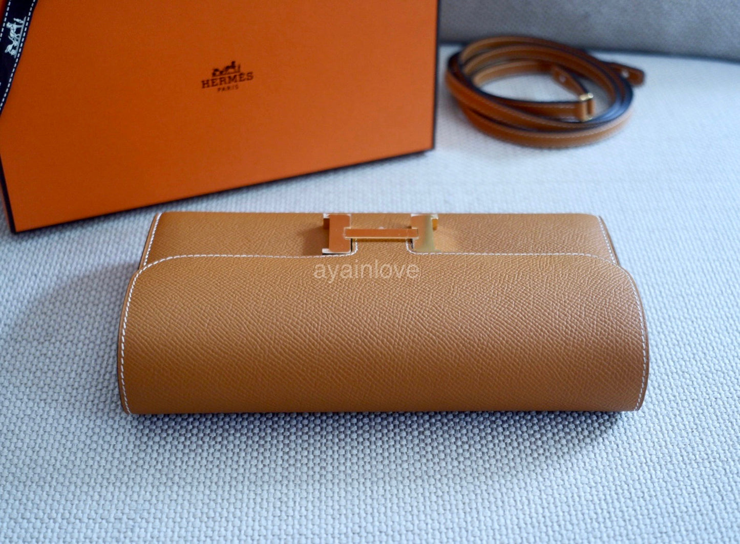 HERMES Constance To Go 18 CTG Clutch Epsom Toffee Brown Gold Hardware B Stamp