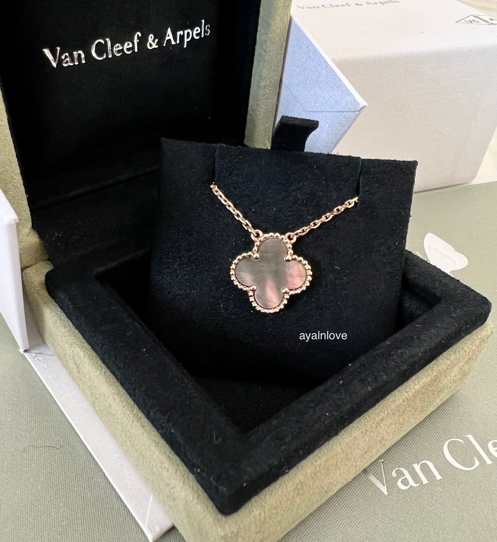 Van Cleef & Arpels Alhambra Jewelry, Luxury Resale