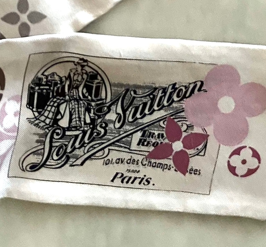 LOUIS VUITTON LV White Silk Twilly Scarf