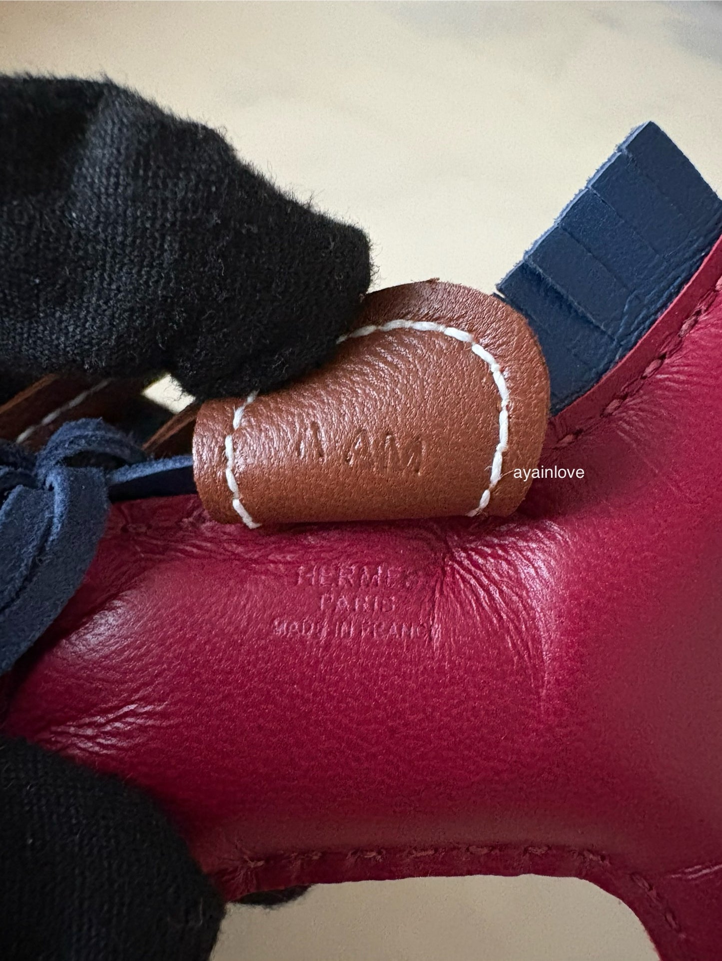 HERMES Rodeo PM Tricolour Rubis/Blue Sapphire/Fauve Bag Charm