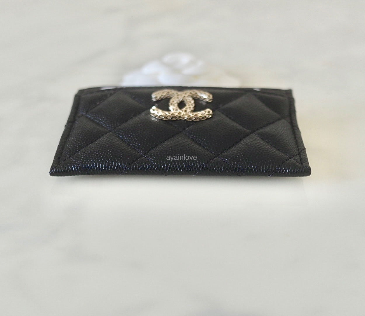 CHANEL 23P Black Caviar Flat Card Holder Oversized CC Light Gold Hardware