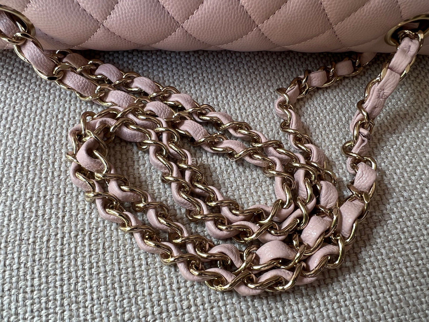 CHANEL 21C Rose Clair Light Pink Caviar Medium/Large Classic Flap Light Gold Hardware