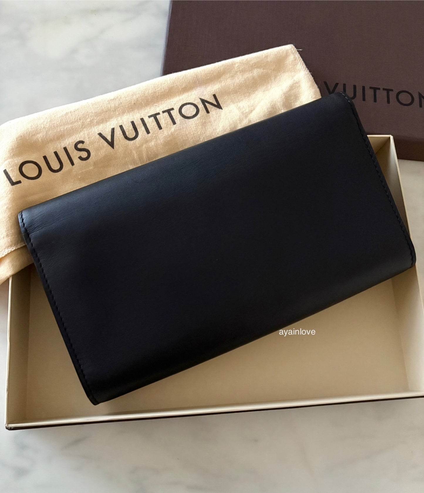 LOUIS VUITTON Black Calfskin Louise Pochette Clutch GM Bag