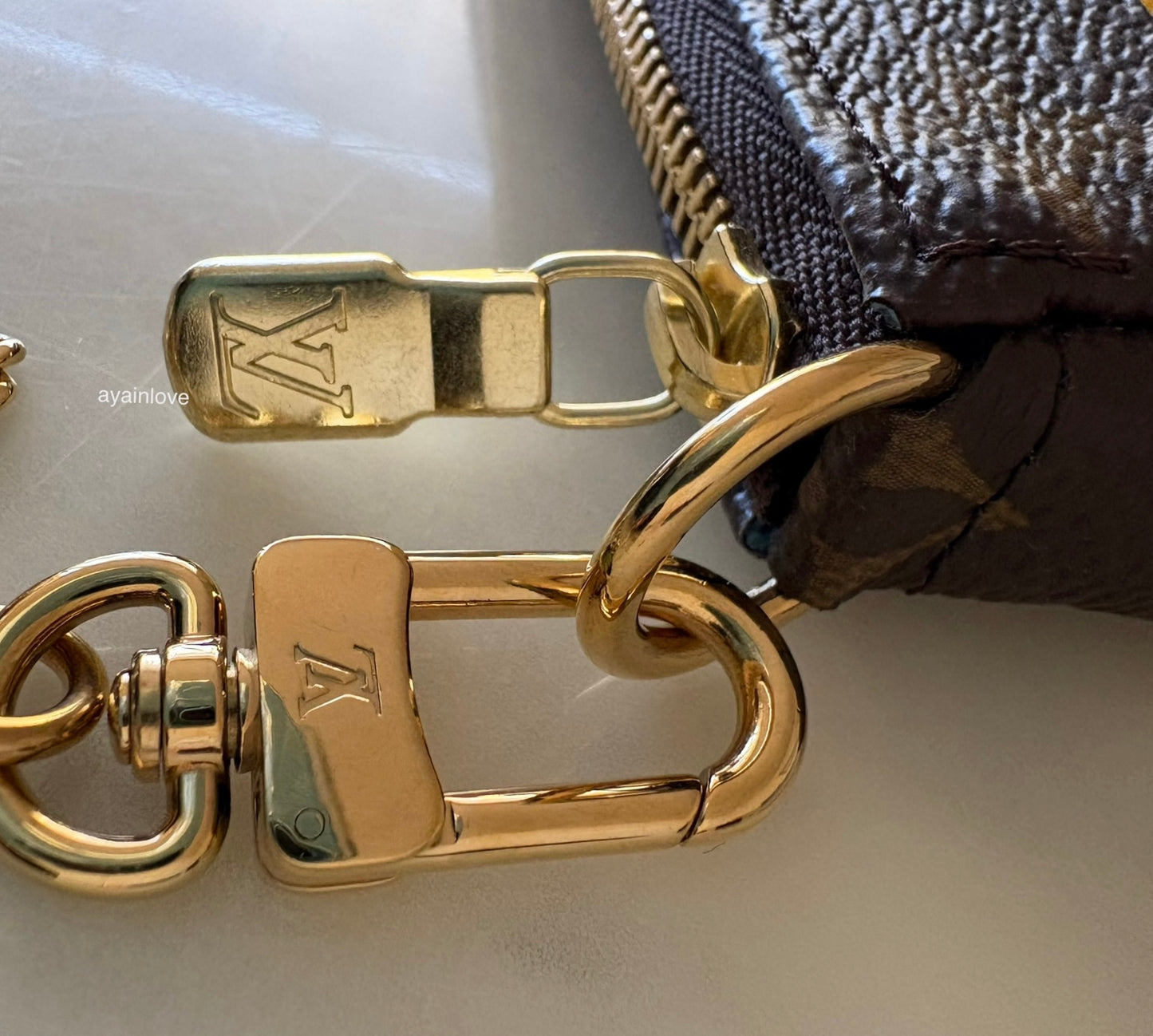 LOUIS VUITTON LV Holiday Limited Edition Vivienne Tokyo Japan Animation 2022 Mini Pochette Monogram Gold Hardware