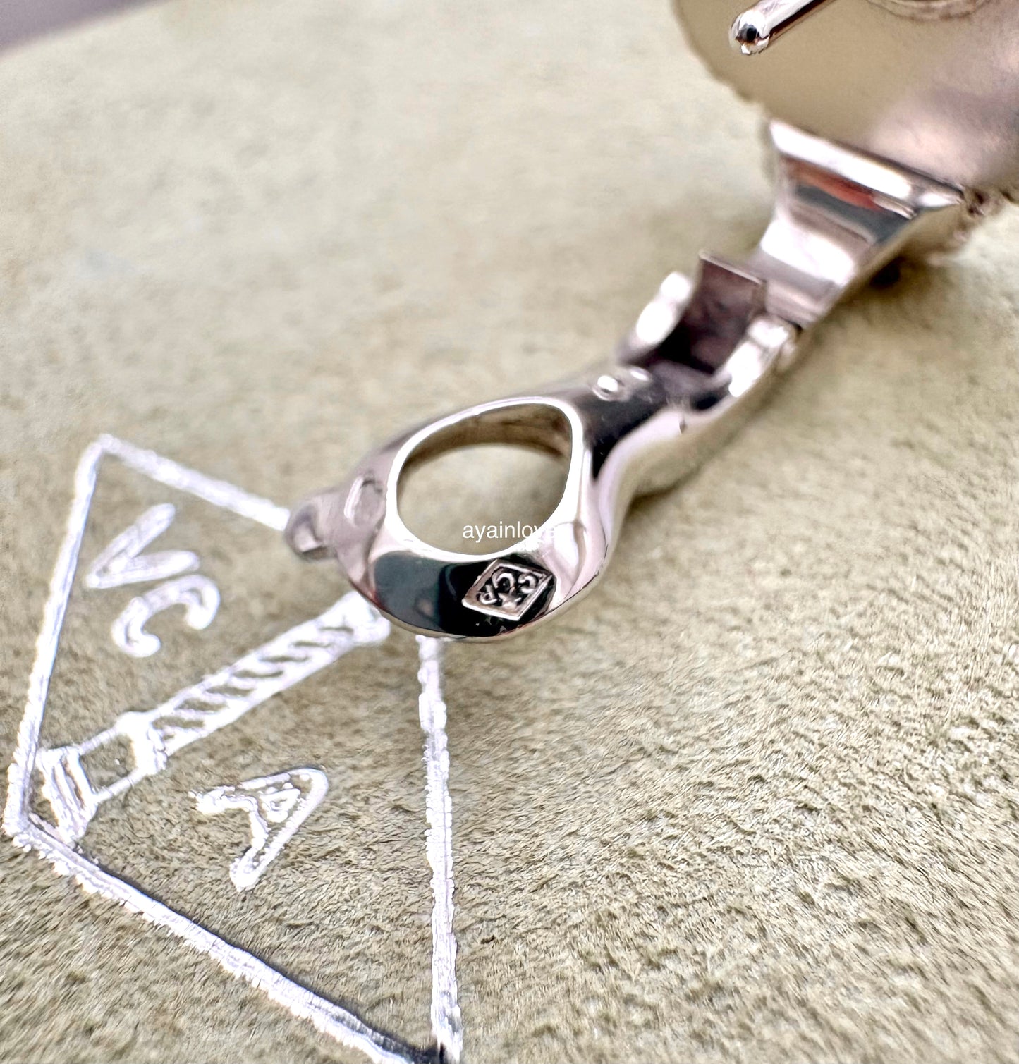 VAN CLEEF ARPELS VCA 18KT White Gold Guilloche Vintage Alhambra Earrings