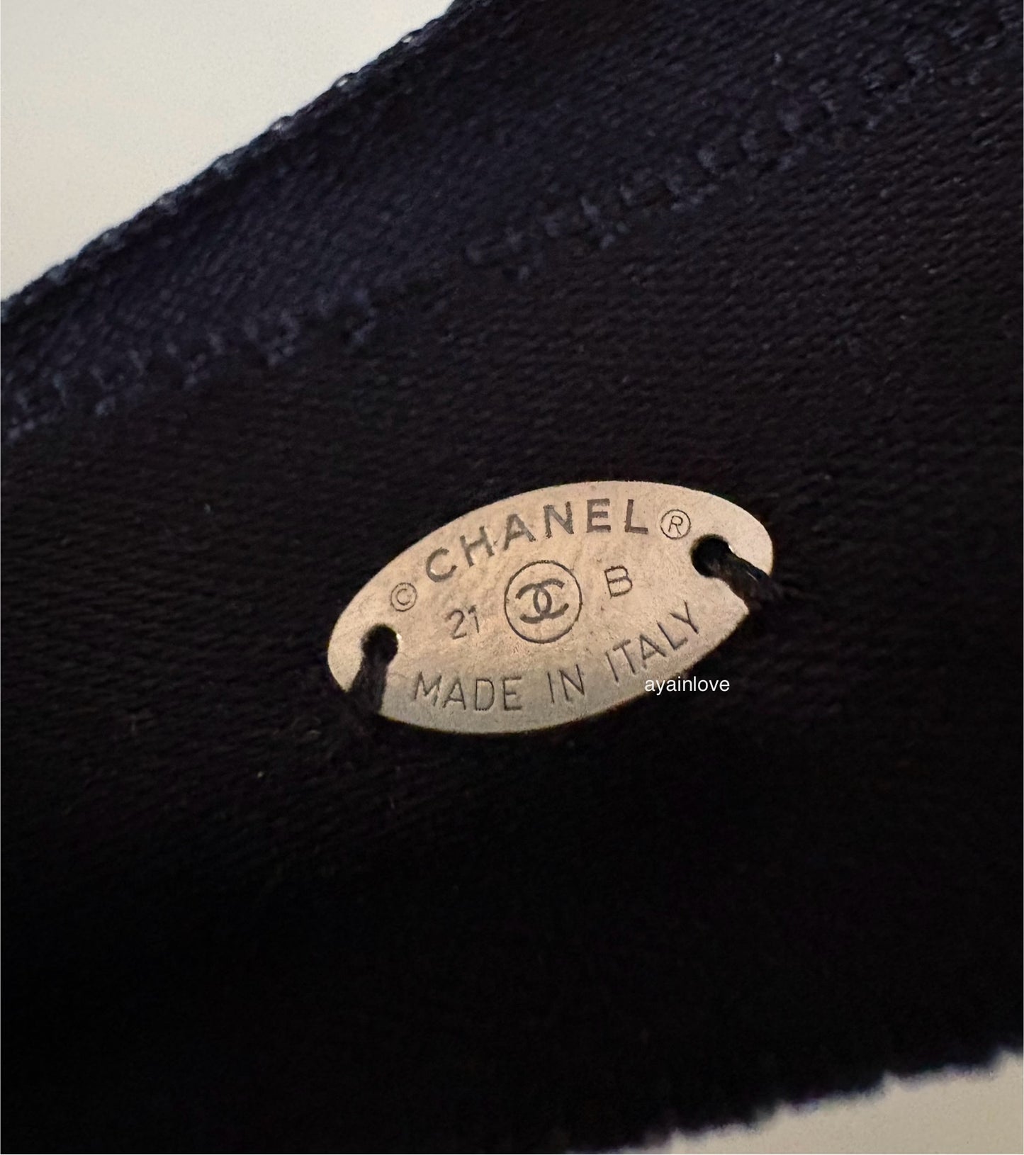 CHANEL 21B Black Silk Ribbon CC Headband Bandeau