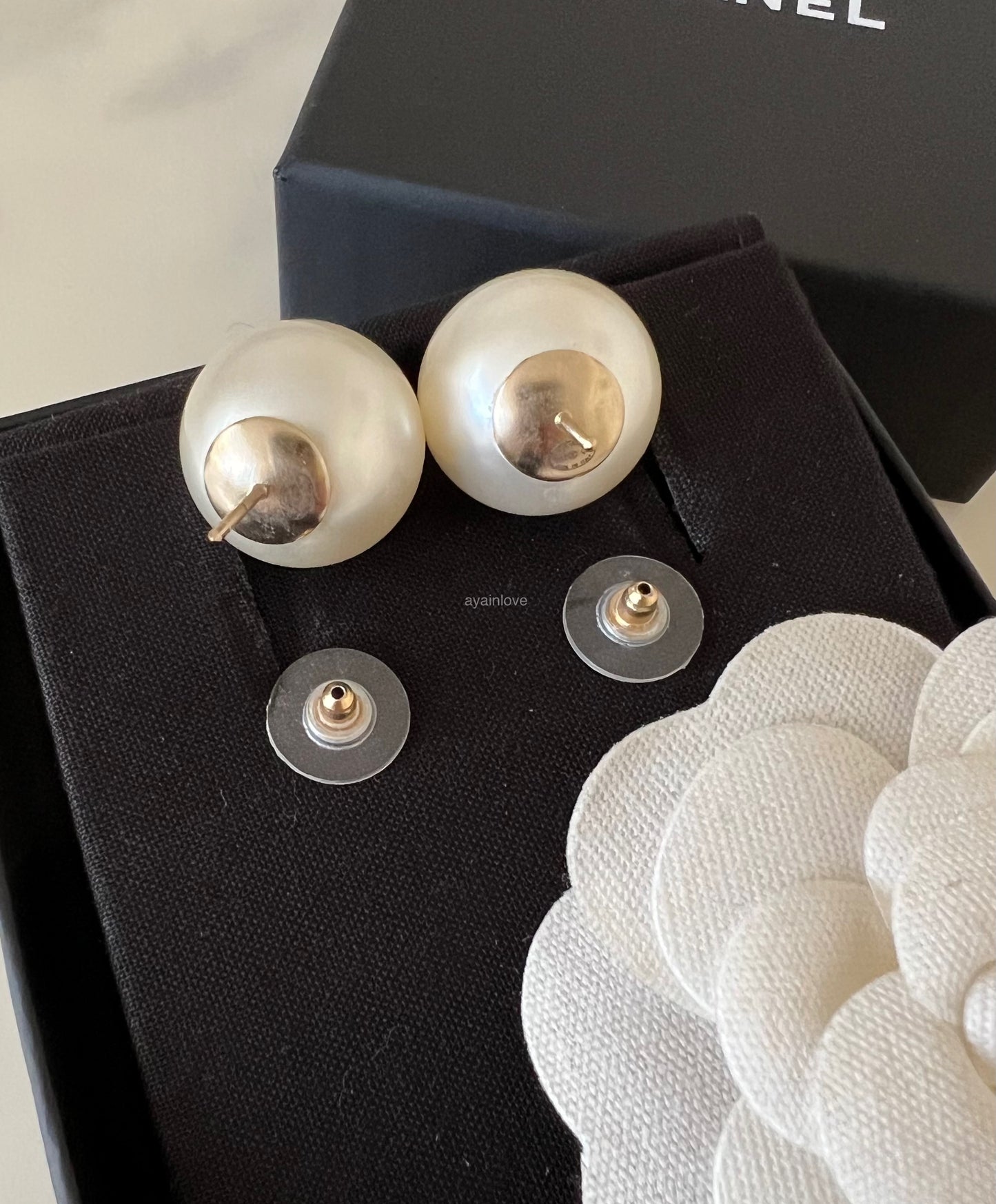 CHANEL Classic Round Pearl CC Stud Earrings Gold Hardware