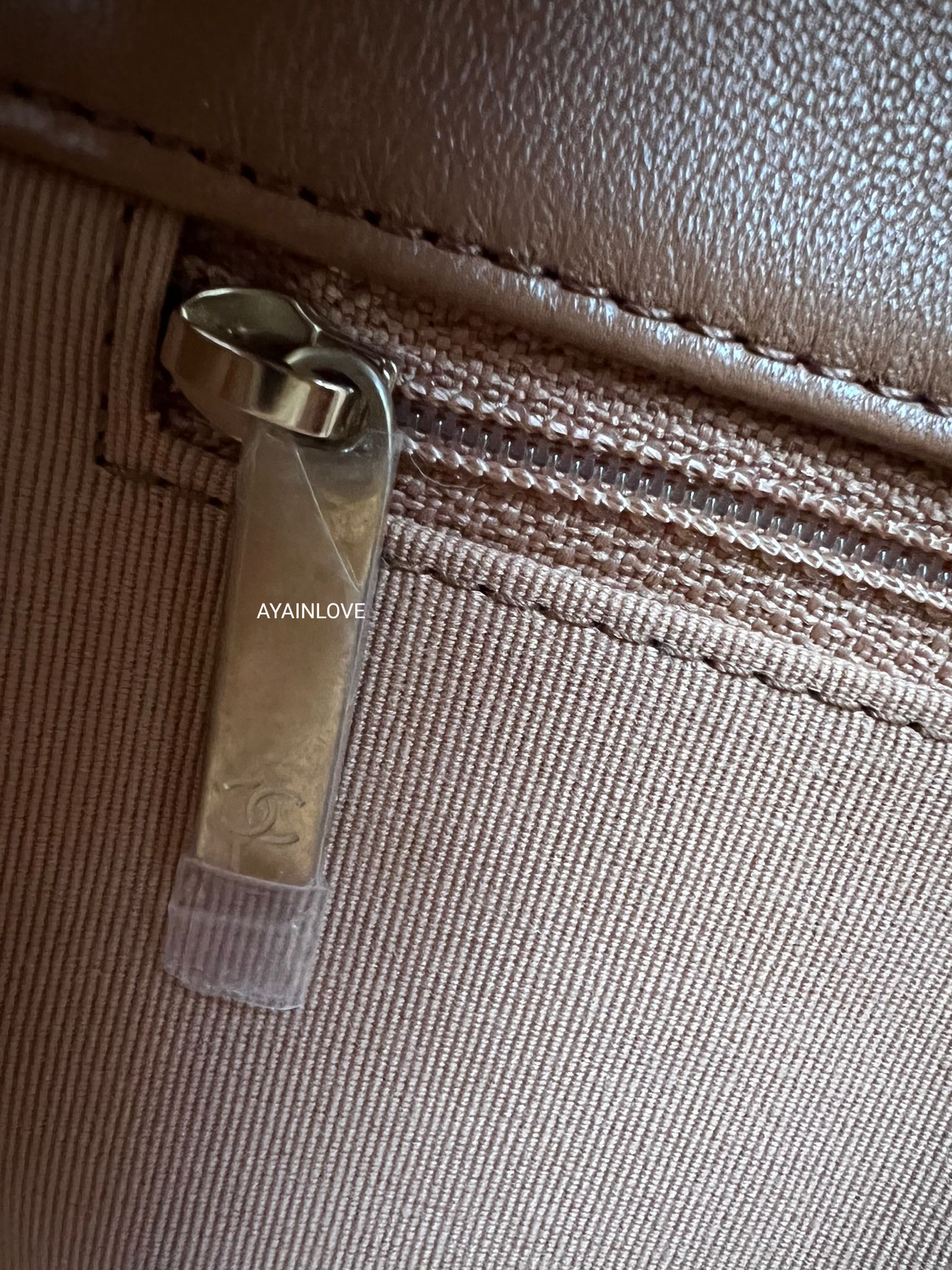 CHANEL 22A Caramel Brown Lamb Skin Small 19 Flap Bag Mixed Hardware *New*