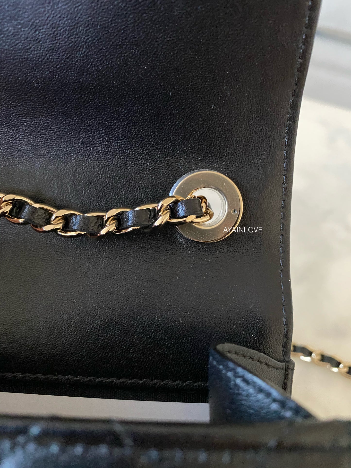 BLACK SMALL TRENDY CC CLUTCH ON CHAIN IN LAMB SKIN AND LIGHT GOLD HARDWARE