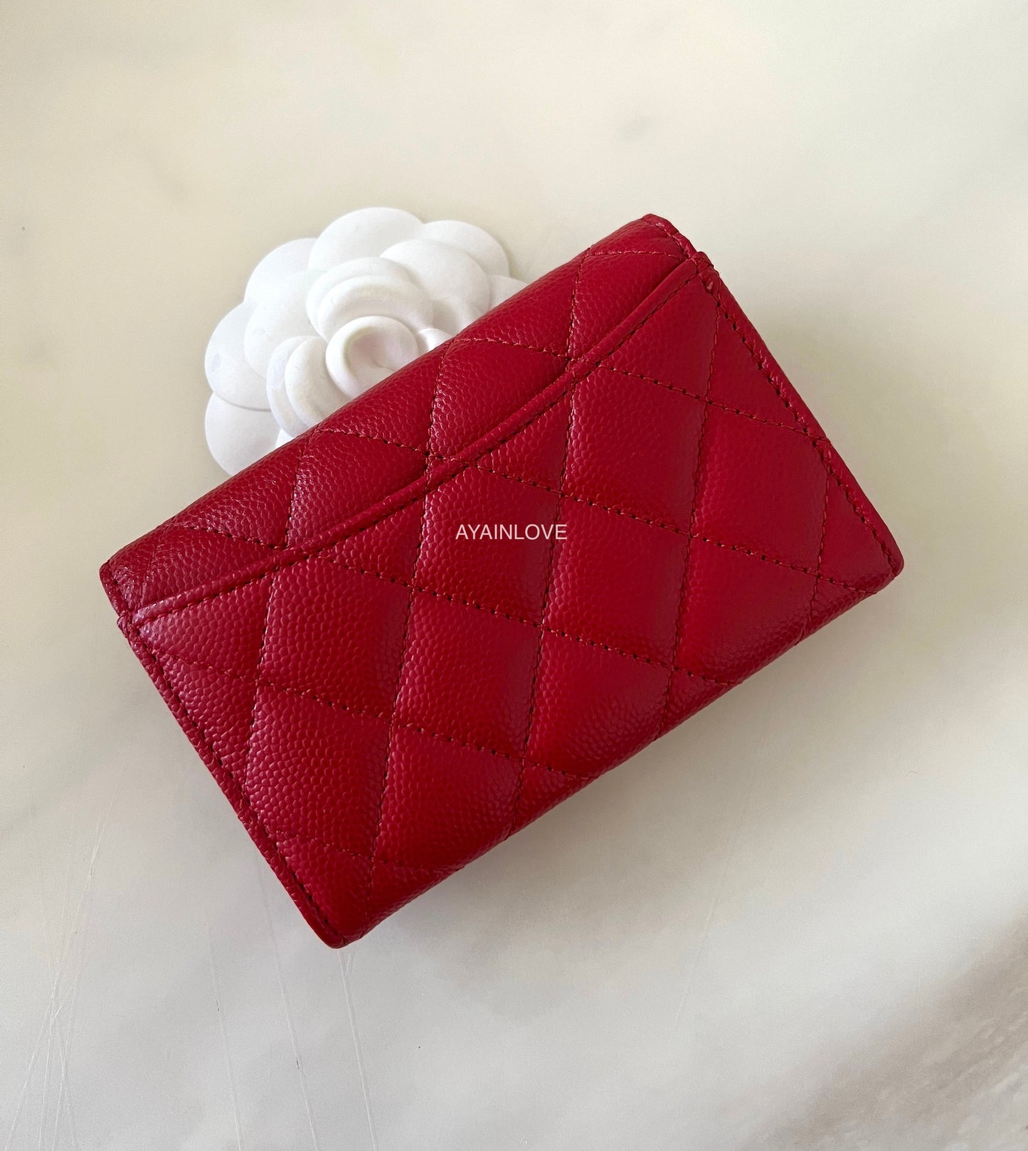 CHANEL 22P Red Caviar Snap Card Holder Light Gold Hardware