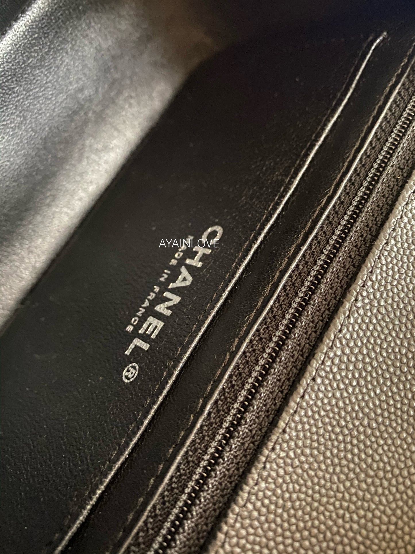 18C BLACK CAVIAR RECTANGULAR MINI SILVER HARDWARE