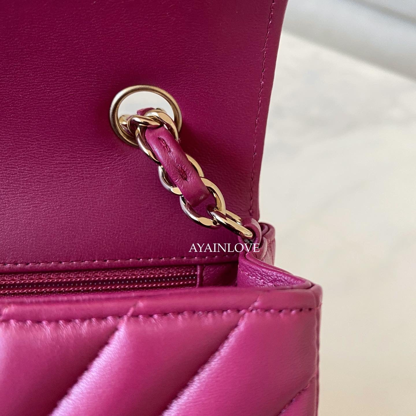 CHANEL 18B Raspberry Pink Lambskin Rectangular Mini Light Gold Hardware