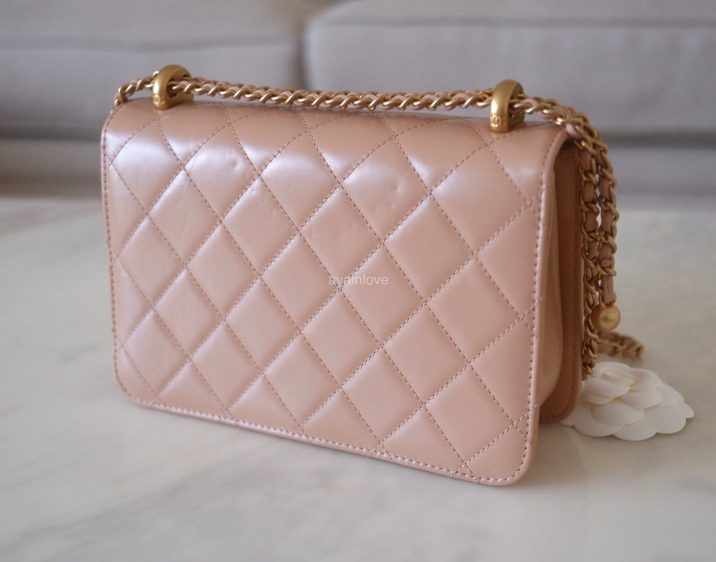 CHANEL 21A Beige Perfect Fit Calf Skin Flap Bag Adjustable Strap Gold Hardware