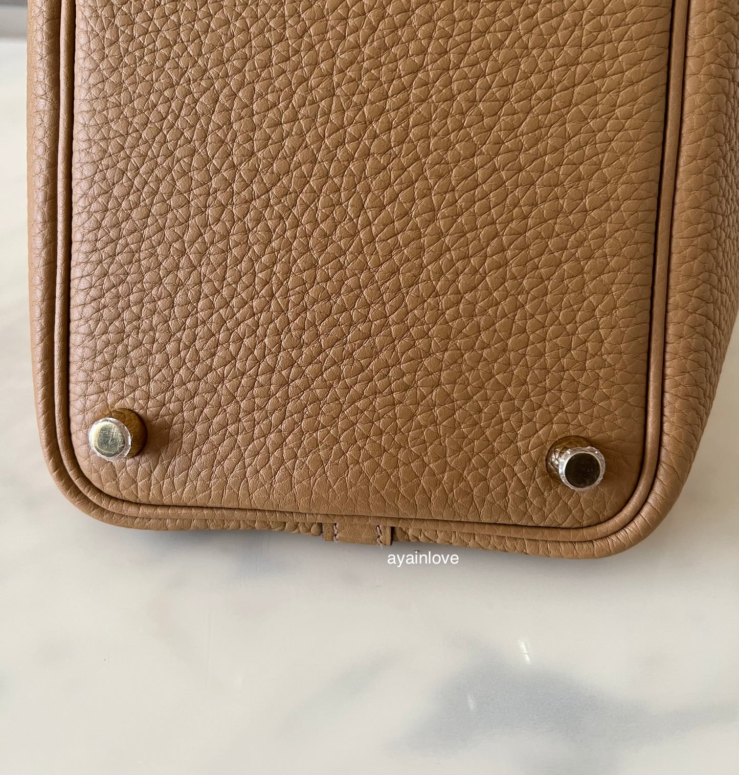 HERMES Picotin Lock 18 4B Biscuit Taurillion Clemence Gold Hardware (U Stamp)