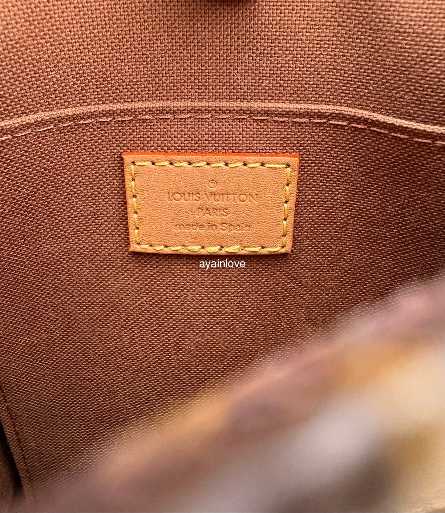LOUIS VUITTON Petit Sac Plat Monogram Bag