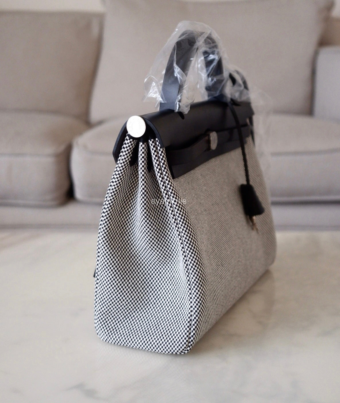 HERMES Herbag Zip 31 Vache Hunter Ecru Noir Palladium Hardware U Stamp