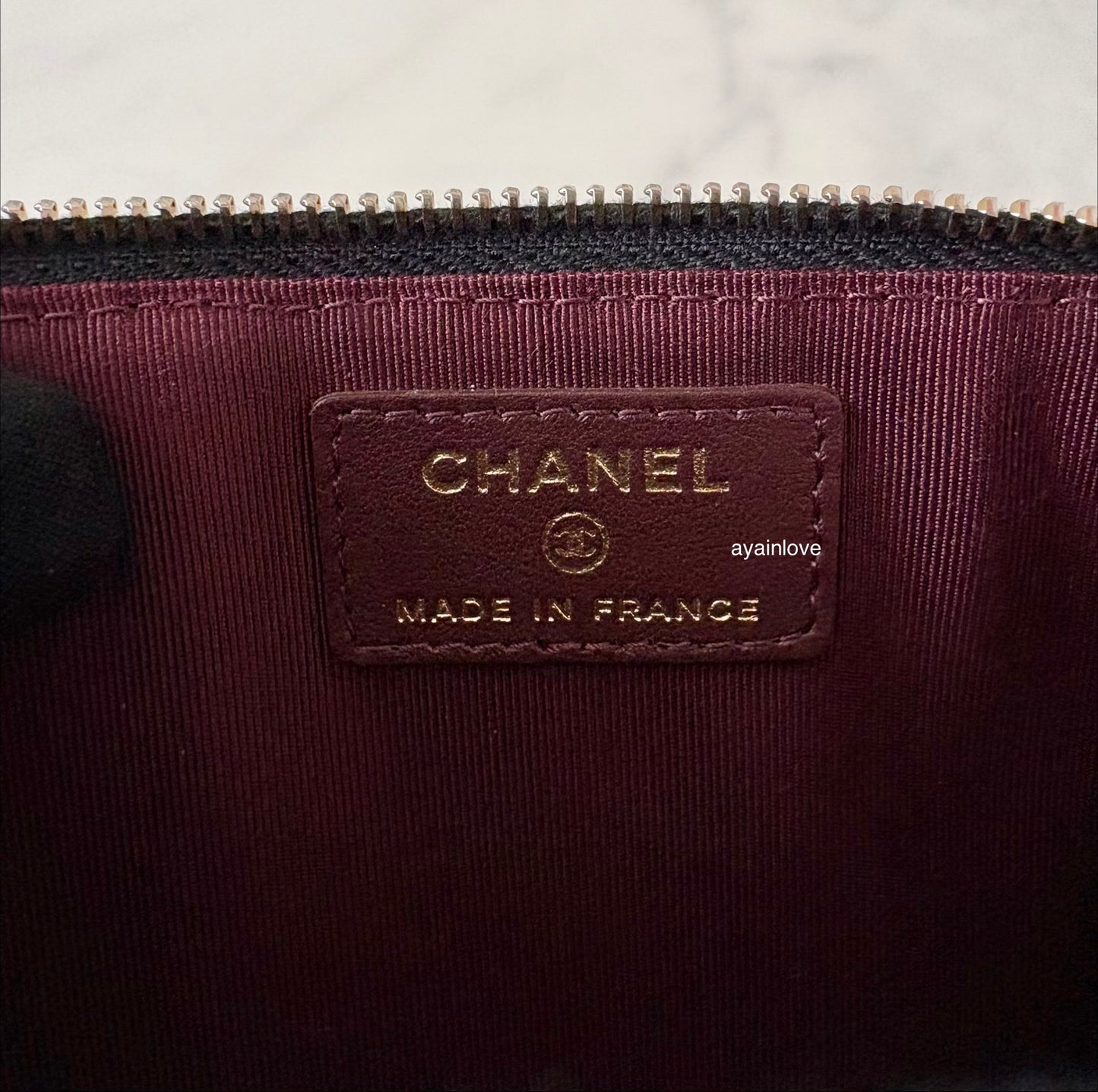 CHANEL Classic Black Caviar Phone Pouch Card Holder Gold Hardware