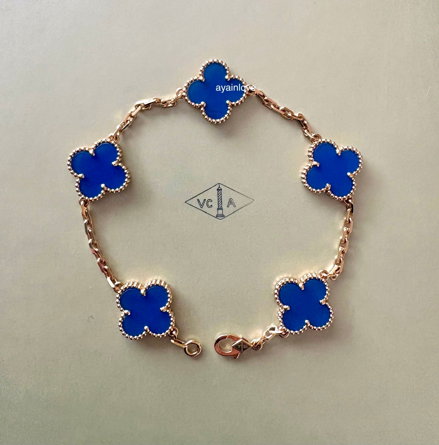 Van Cleef Arpels VCA 5 Motifs Agate Bracelet 18KT Yellow Gold Vintage Alhambra 2025