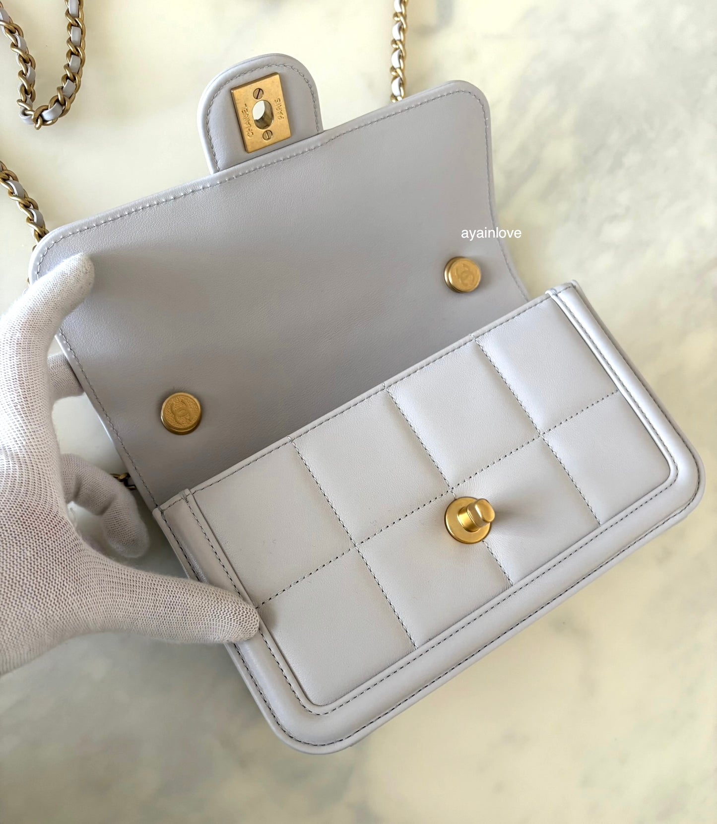 CHANEL 2025 Light Grey Lambskin Microchipped Quilted Chocolate Bar Mini Flap Bag Brushed Gold Hardware