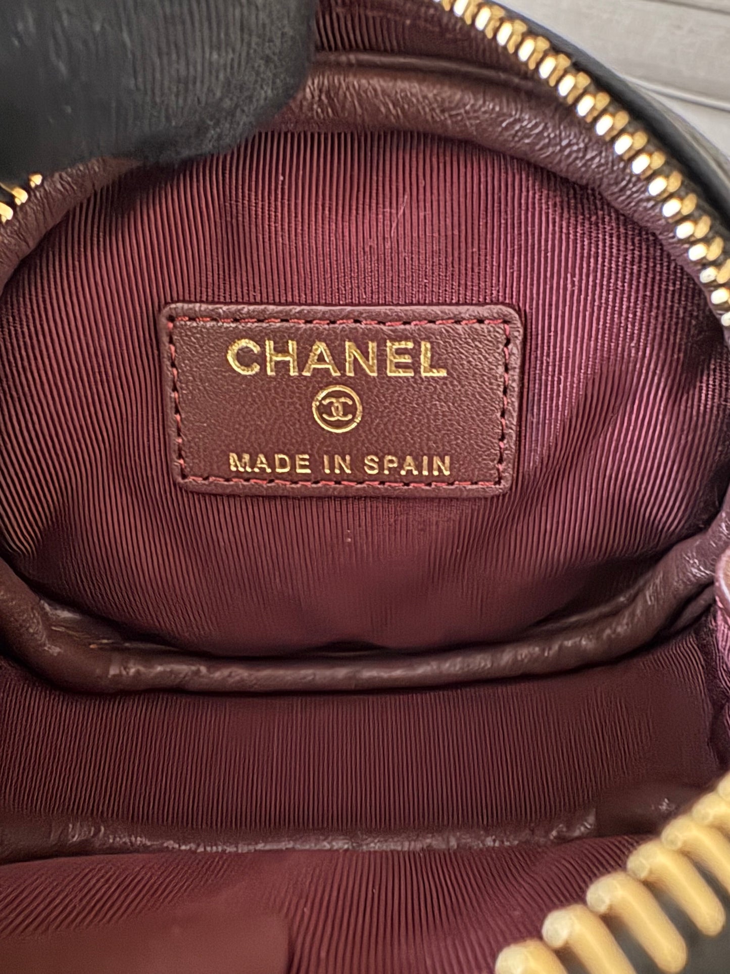 CHANEL Black Lamb Skin Round Coin Purse Card Holder Gold Hardware