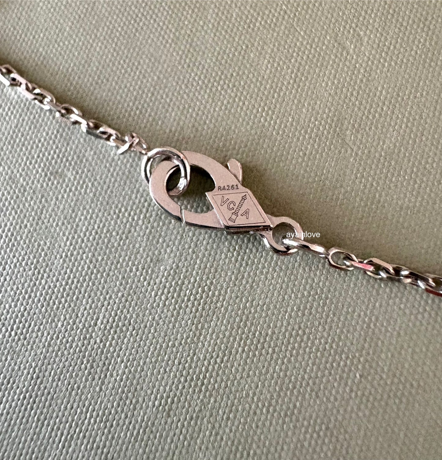 VAN CLEEF ARPELS VCA 18KT White Gold Limited 2022 Holiday Pendant Tiffany Blue Diamond Vintage Alhambra