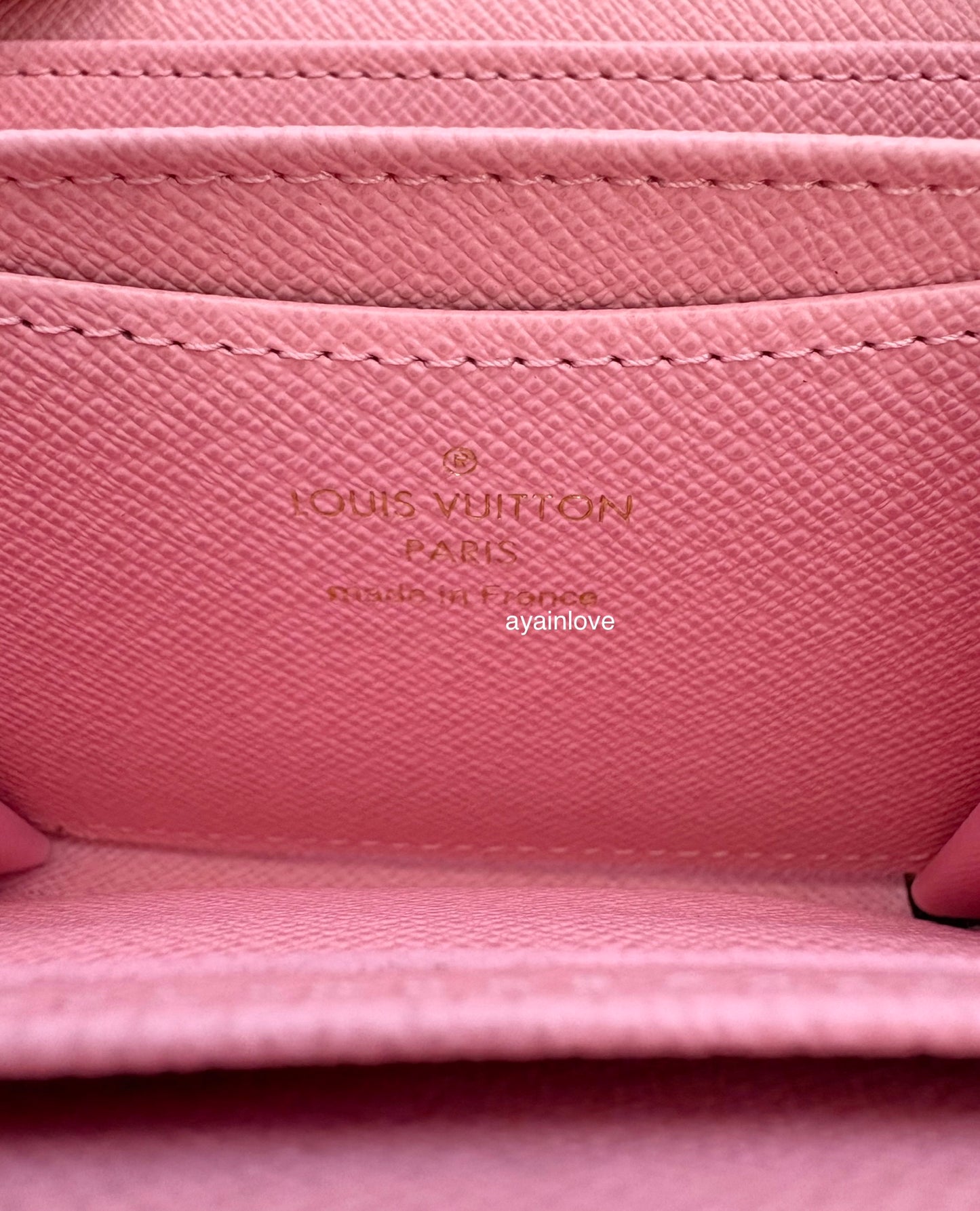 LV LOUIS VUITTON Animation Holiday 2020 Japan Exclusive Limited Vivienne Zippy Coin Purse Wallet