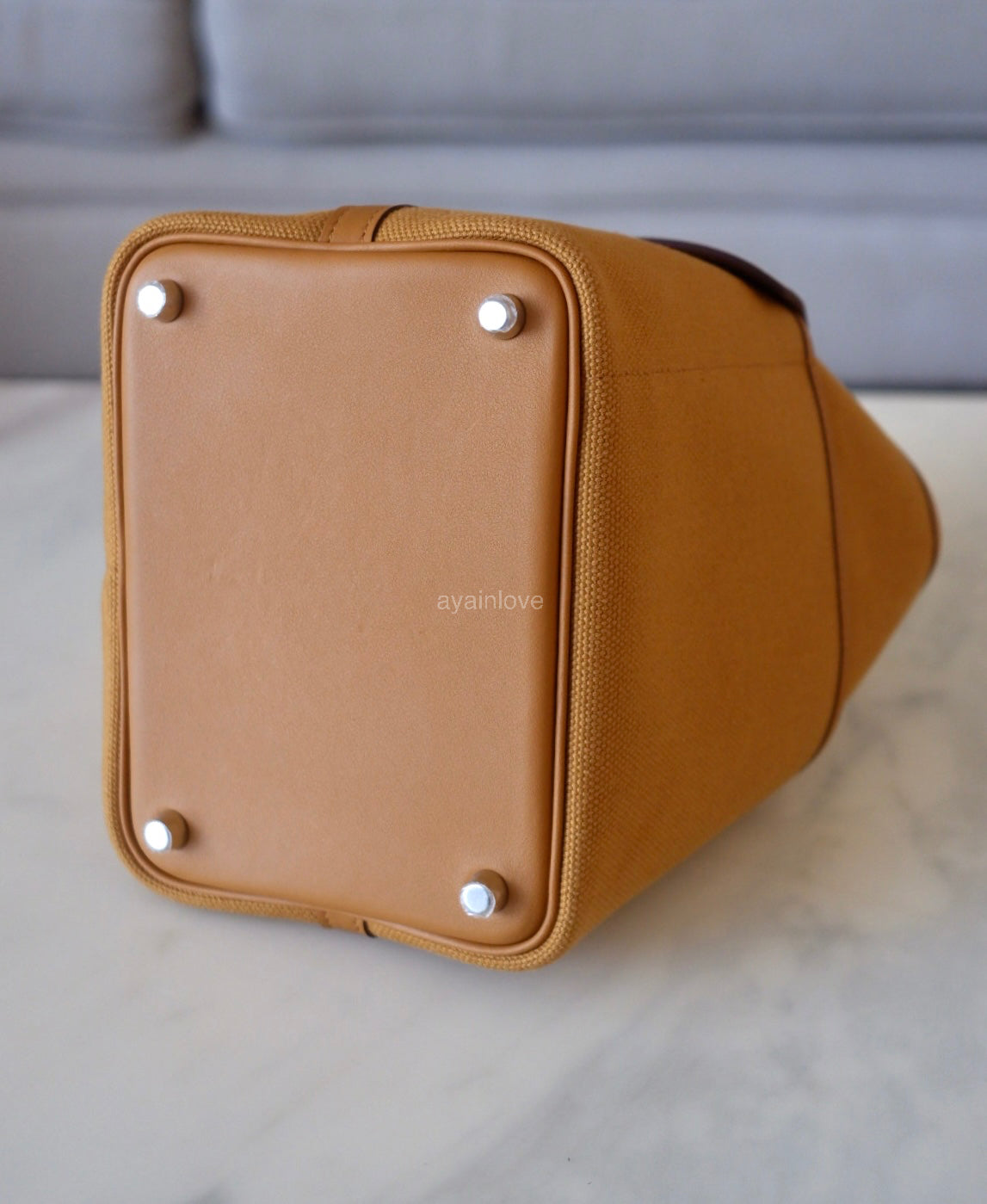 HERMES Picotin 18 Cargo Swift/Toile Canvas Sesame Palladium Hardware B Stamp