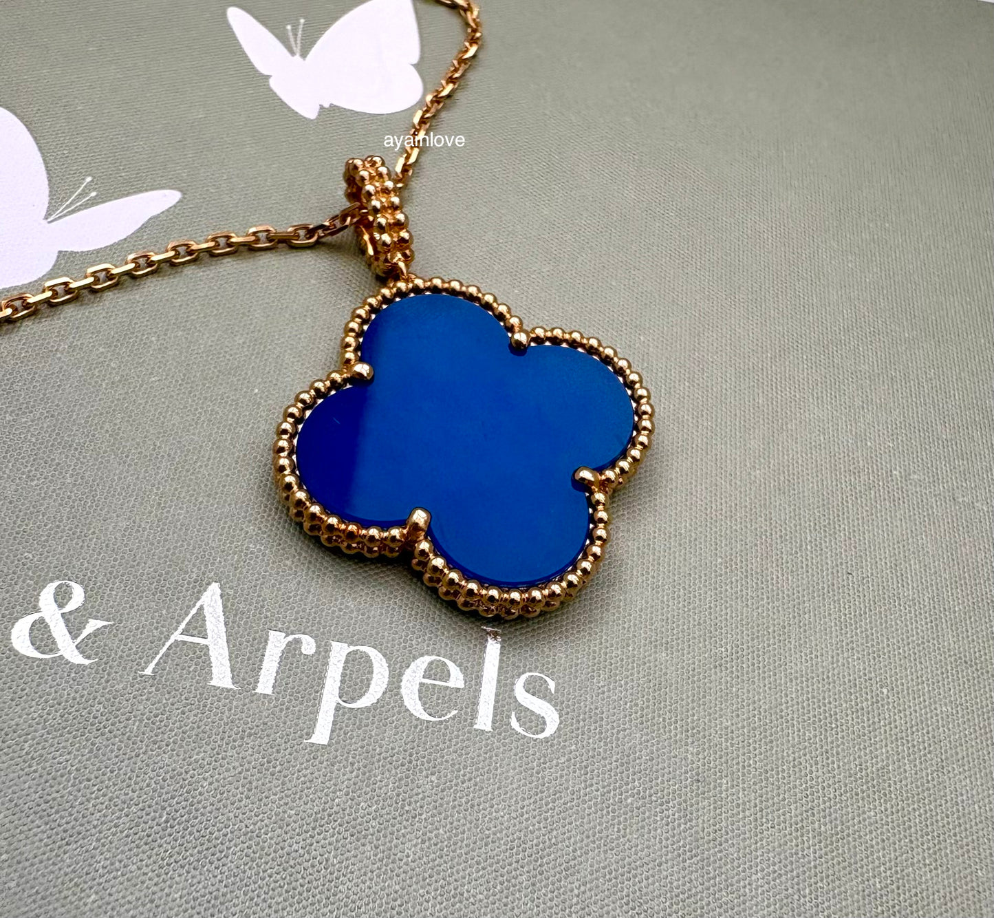 Van Cleef Arpels VCA 1 Motif Agate Magic Alhambra Long Necklace 18KT Yellow Gold