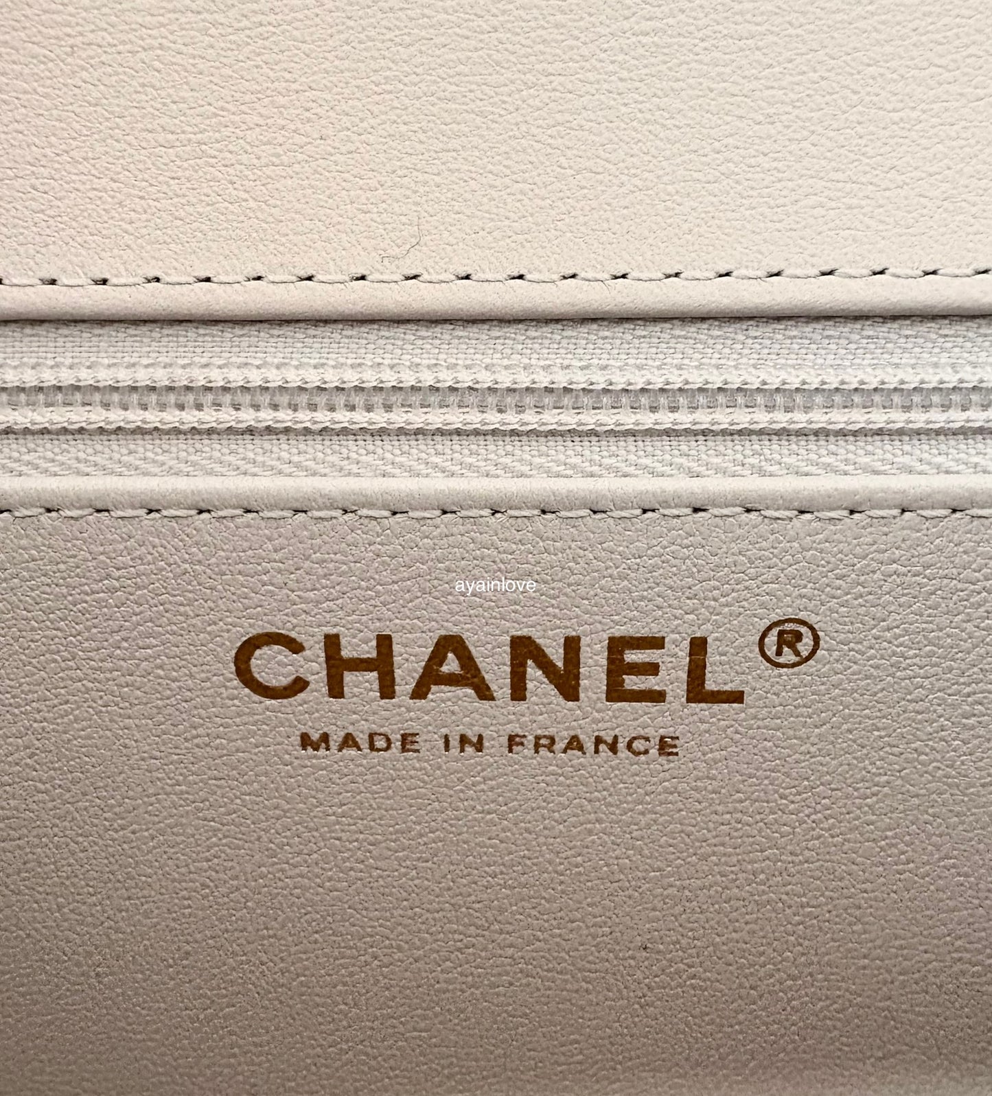 CHANEL 2025 Light Grey Lambskin Microchipped Quilted Chocolate Bar Mini Flap Bag Brushed Gold Hardware