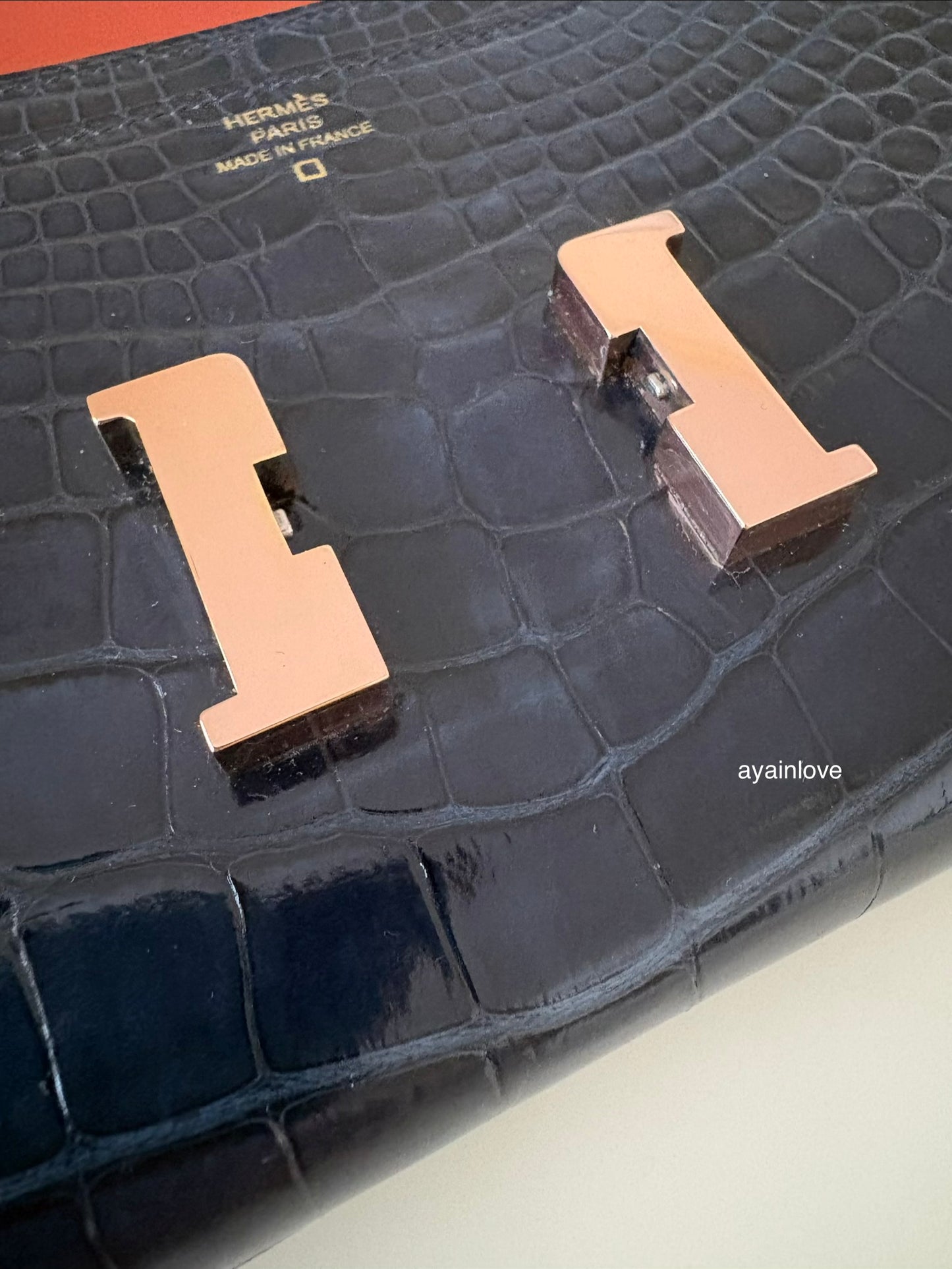 HERMES Constance Blue Marine Shiny Alligator Bicolor Verso Cuivre Long Wallet To Go Rose Gold Hardware