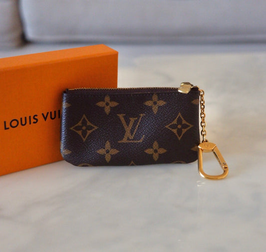 LV LOUIS VUITTON Monogram Key Pouch Card Holder Gold Hardware