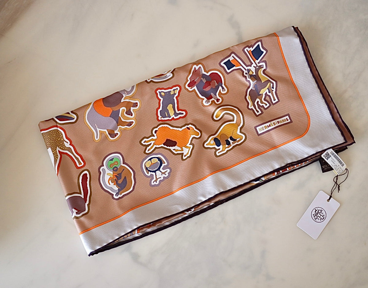HERMES Double Face Silk 90 Caracteristick Multicolour Beige Dore/Orange Scarf Shawl