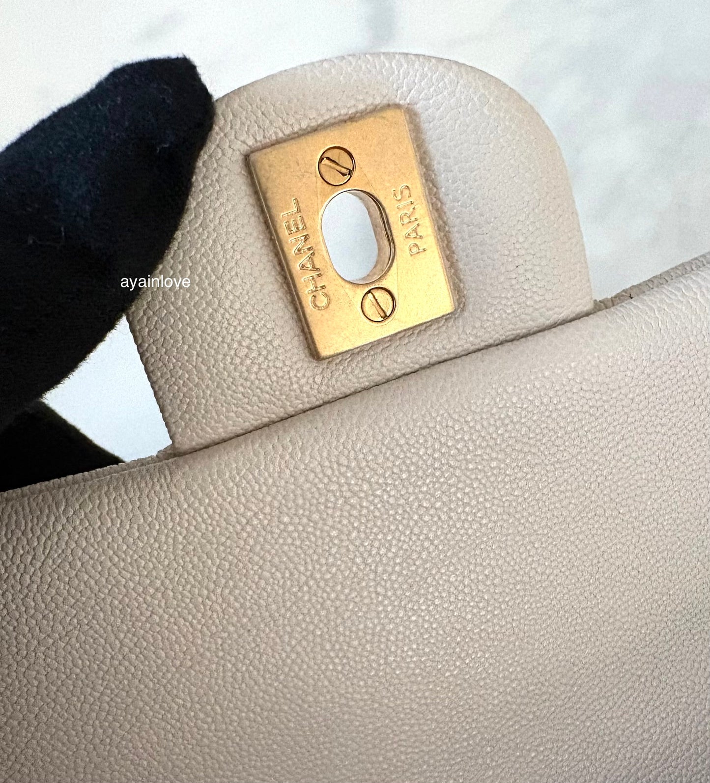 CHANEL 21S Light Beige Caviar Top Handle Rectangular Mini Bag Gold Hardware