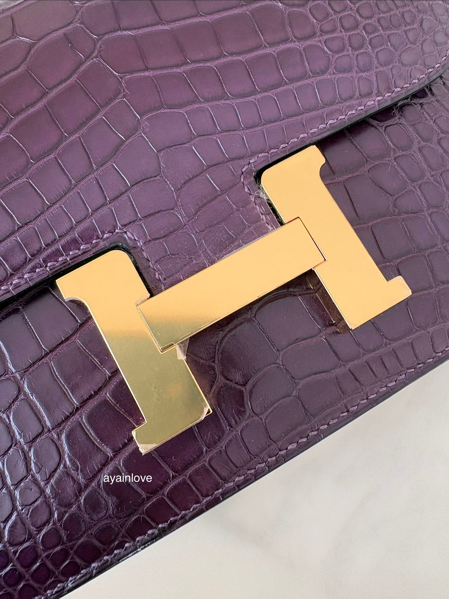 HERMES Constance Mini 18 Amethyst Purple Matte Alligator Leather Gold Hardware Y Stamp