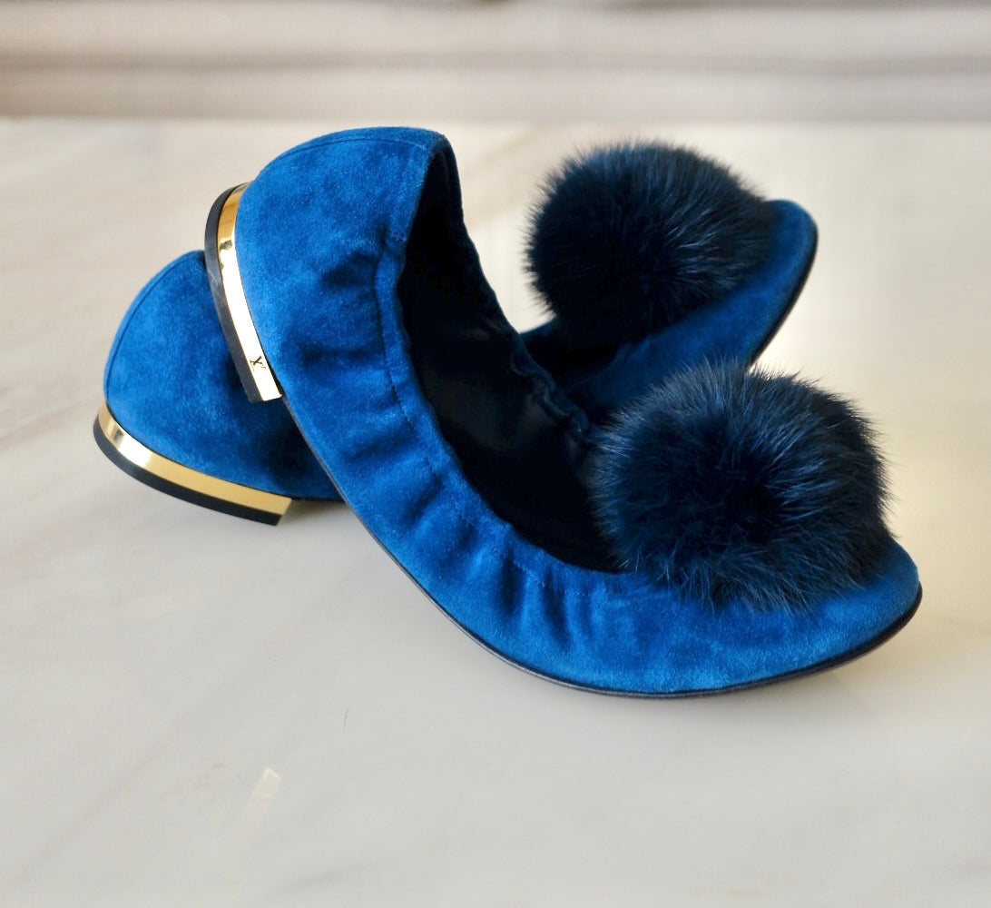 LOUIS VUITTON Blue Pompom Velvet Calfskin Flirty Ballet Flat Sz 38