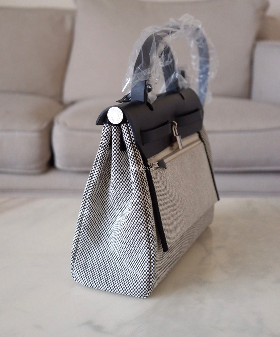 HERMES Herbag Zip 31 Vache Hunter Ecru Noir Palladium Hardware U Stamp