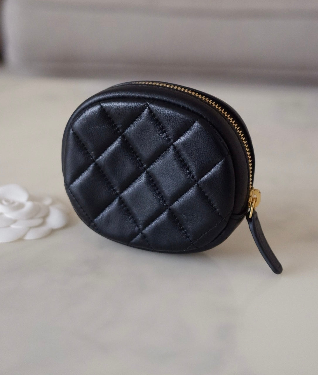 CHANEL Black Lamb Skin Round Coin Purse Card Holder Gold Hardware