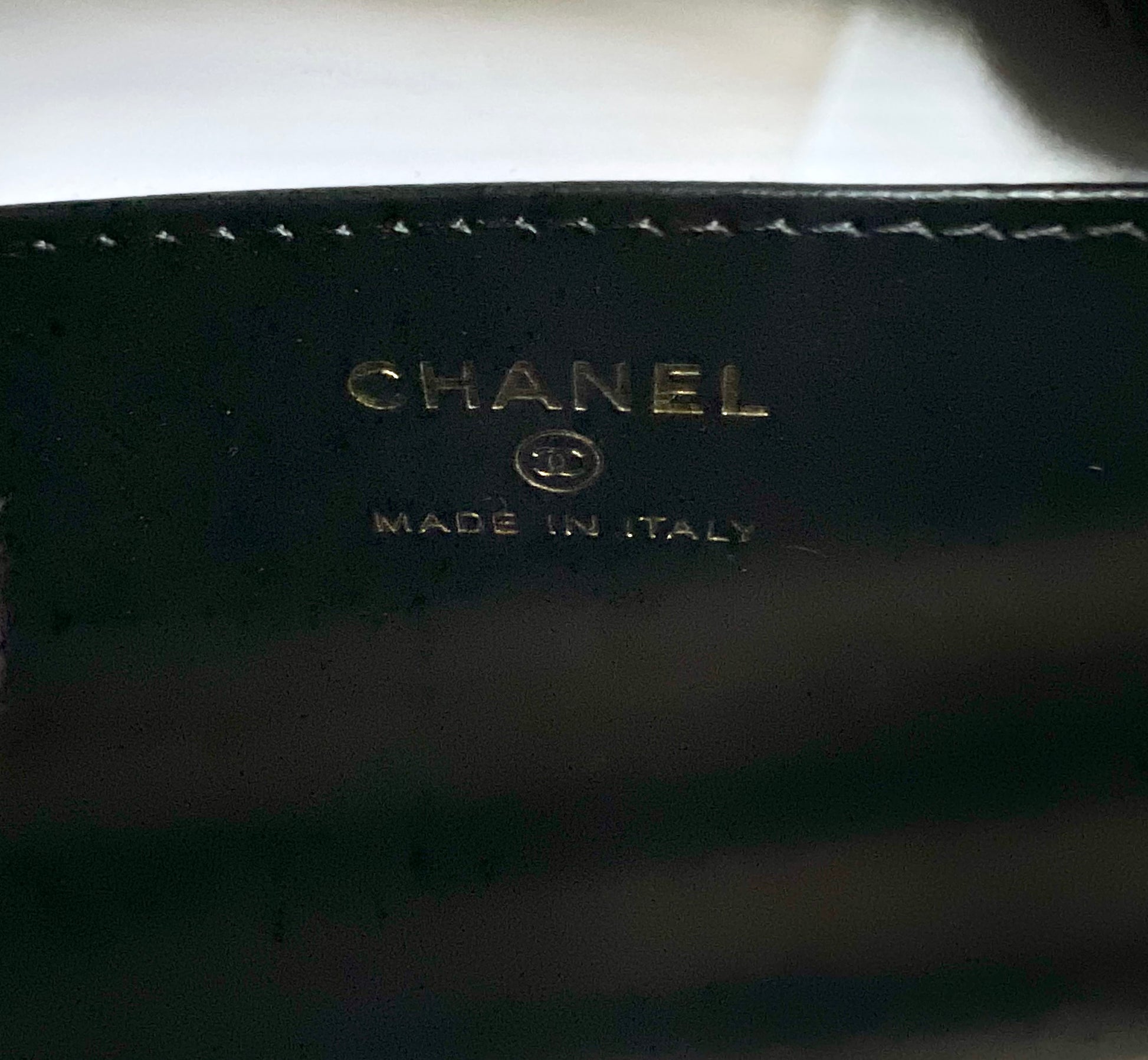 CHANEL 23K Hoop Black Patent Bag Gold Hardware – AYAINLOVE CURATED