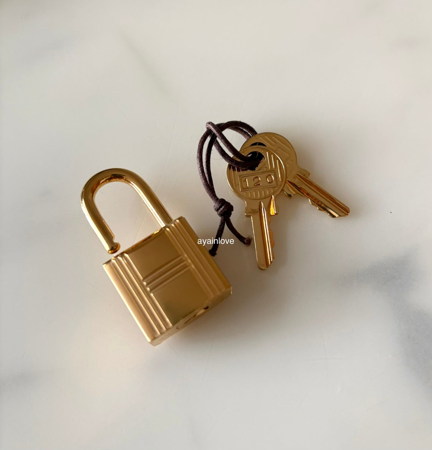 HERMES Picotin Lock 18 Gold Taurillion Clemence Gold Hardware Z Stamp
