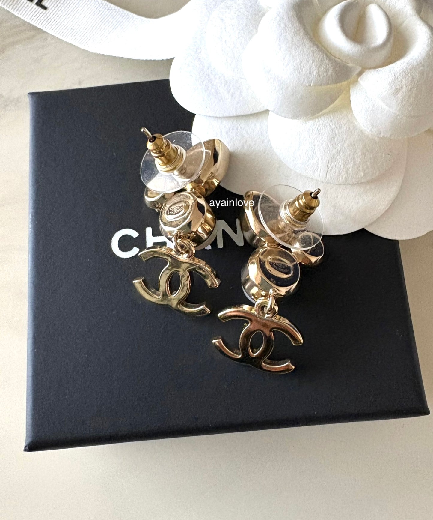 CHANEL 22C CC Crystal Drop Earrings Light Gold Hardware