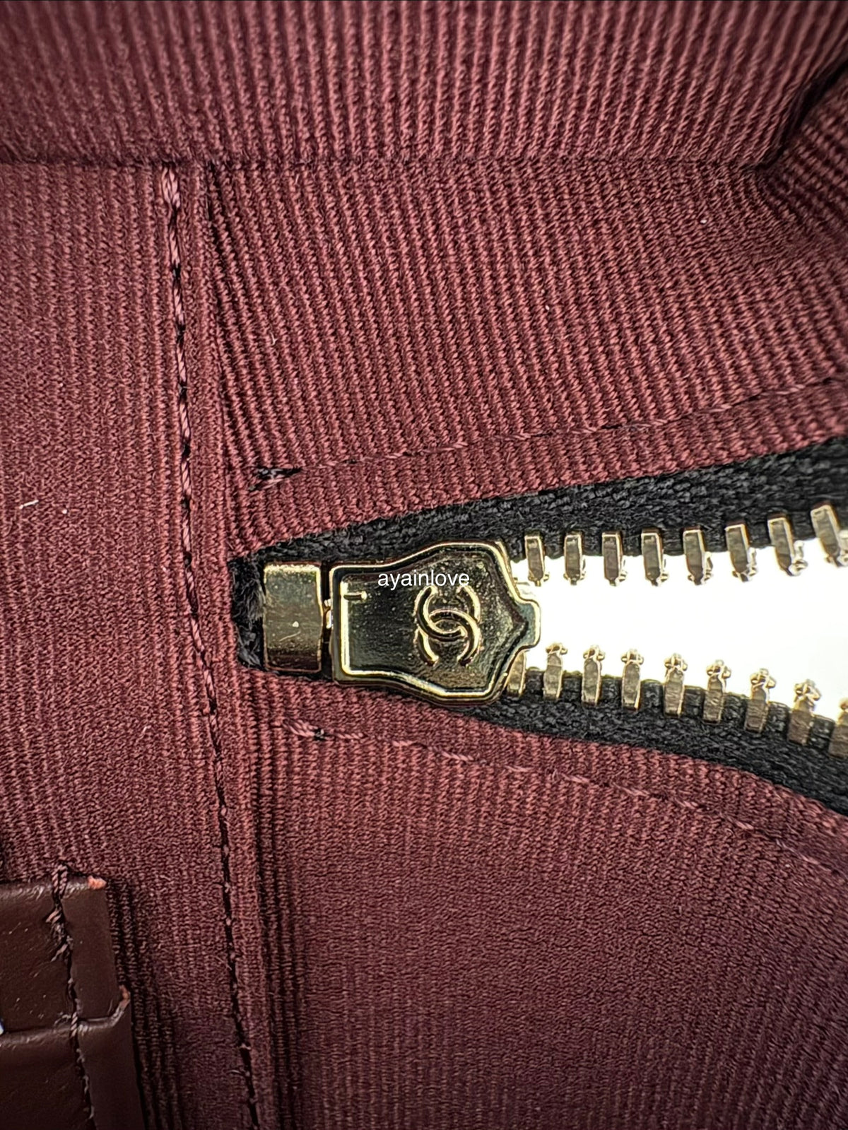 CHANEL Black Caviar Top Handle Flat Vanity on Chain Light Gold Hardware