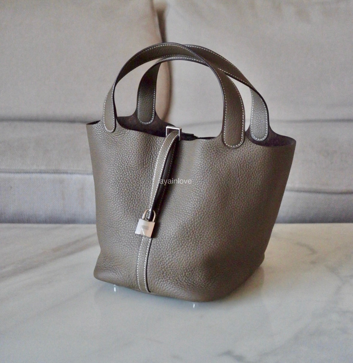 HERMES Picotin Lock 22 Etoupe Taurillion Clemence Palladium Hardware D Stamp