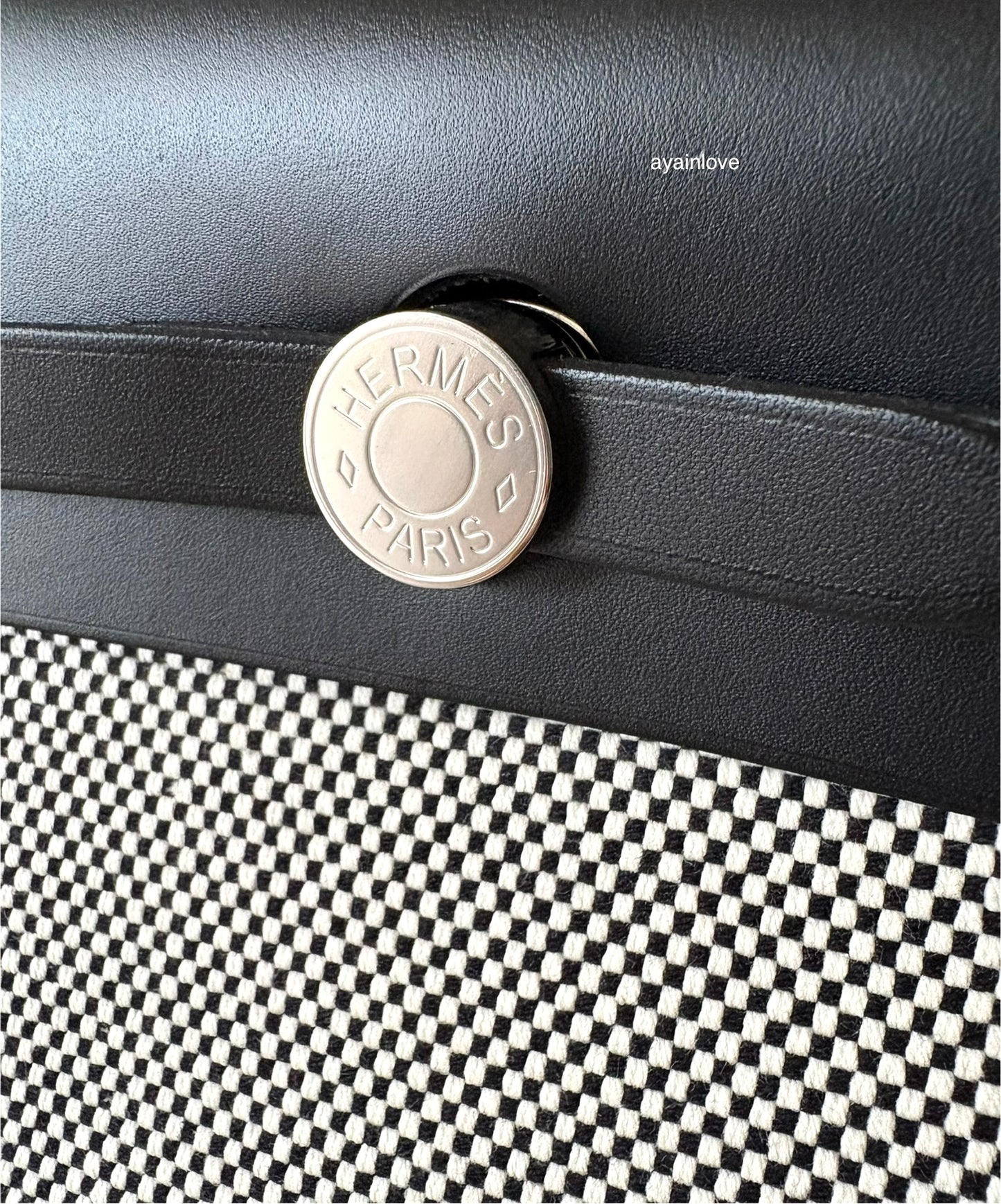 HERMES Herbag Zip 31 Vache Hunter Ecru Noir Palladium Hardware U Stamp