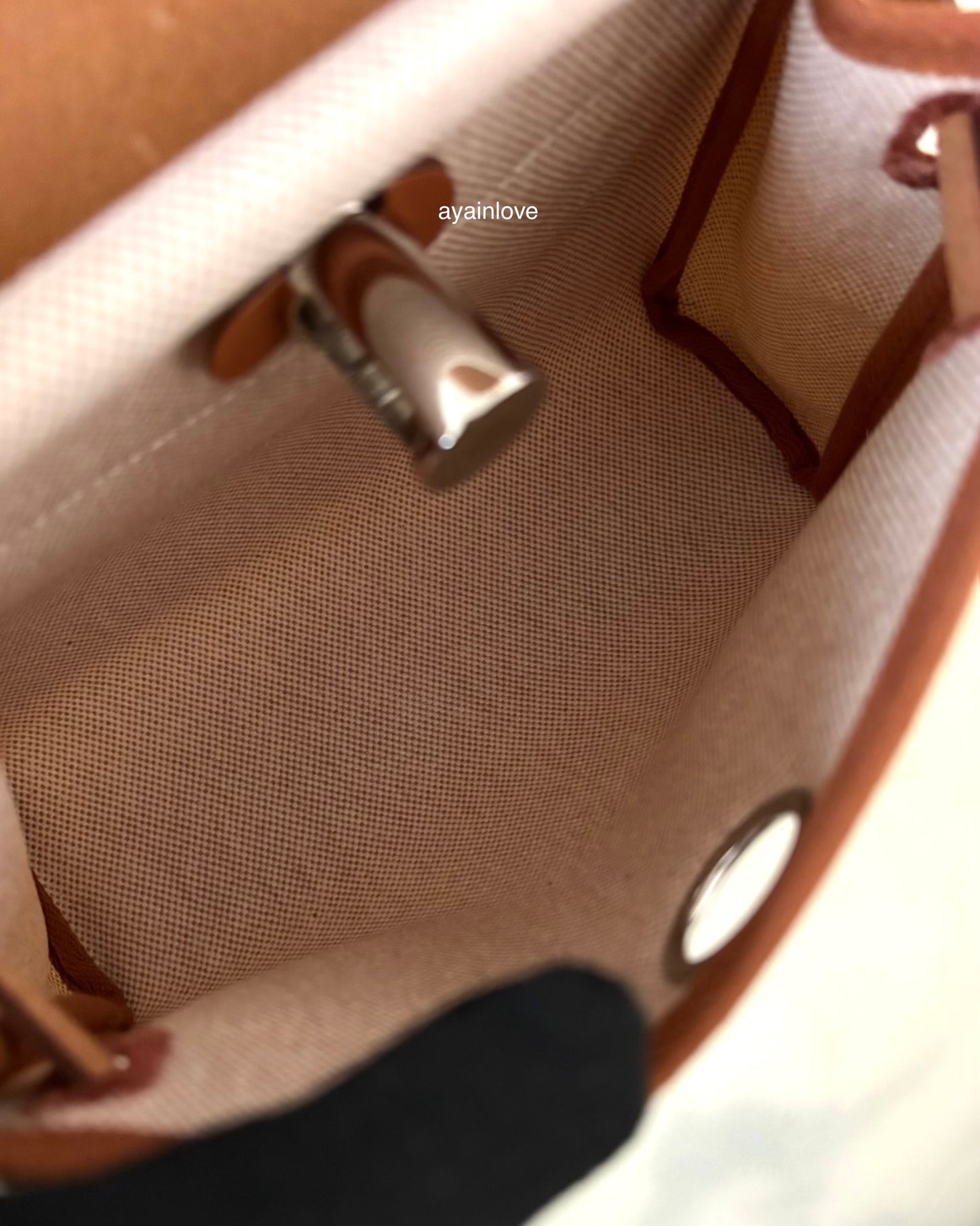 HERMES Herbag Mini Zip 20 Vache Hunter Ecru Beige/Fauve Palladium Hardware W Stamp