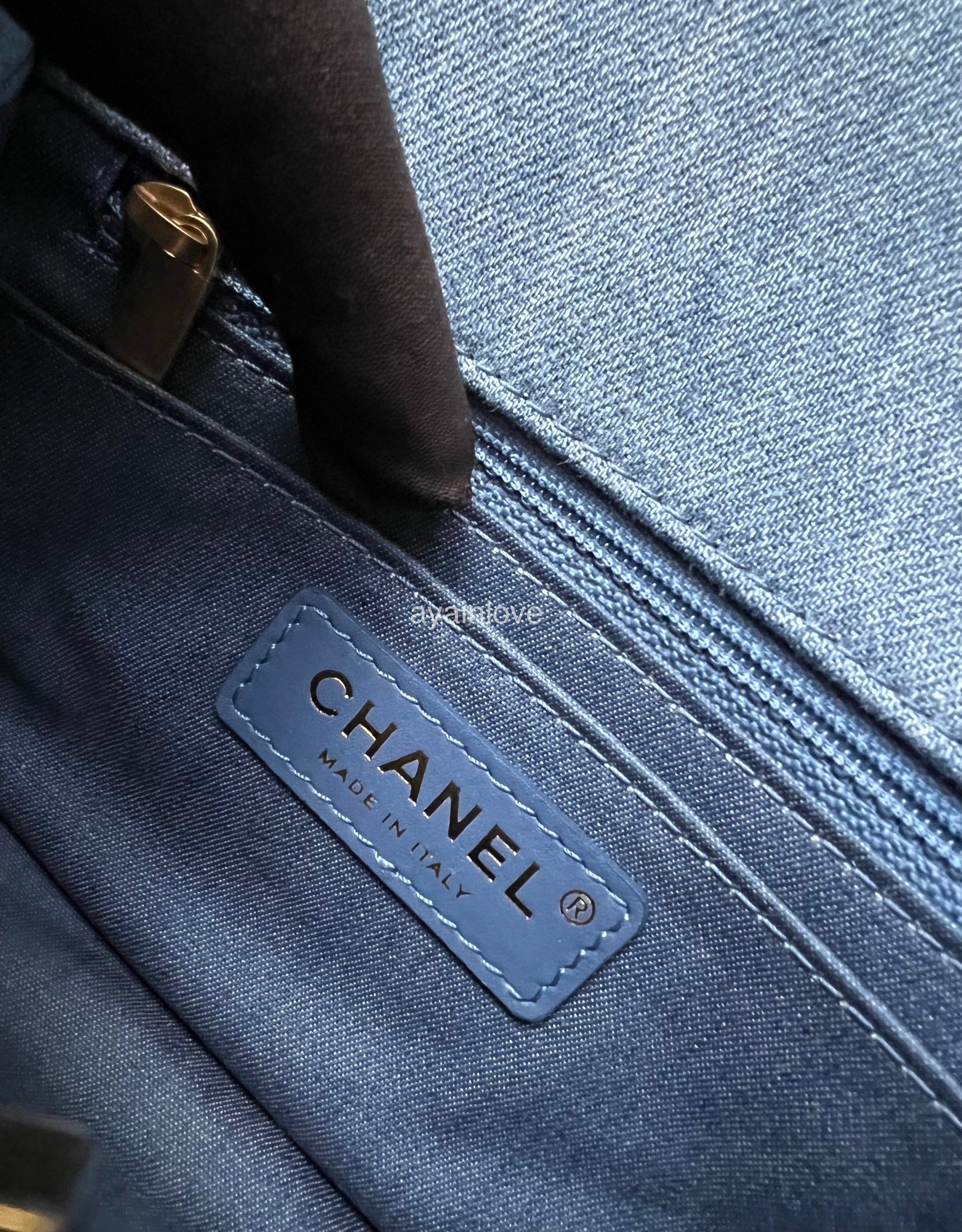 New 23P CHANEL Medium Large Classic Flap Coco Top Handle Black