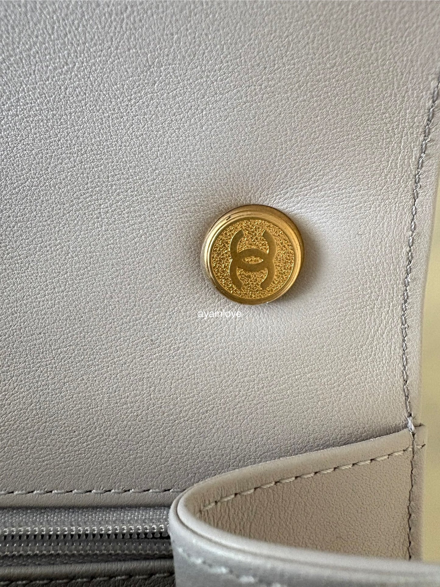 CHANEL 2025 Light Grey Lambskin Microchipped Quilted Chocolate Bar Mini Flap Bag Brushed Gold Hardware