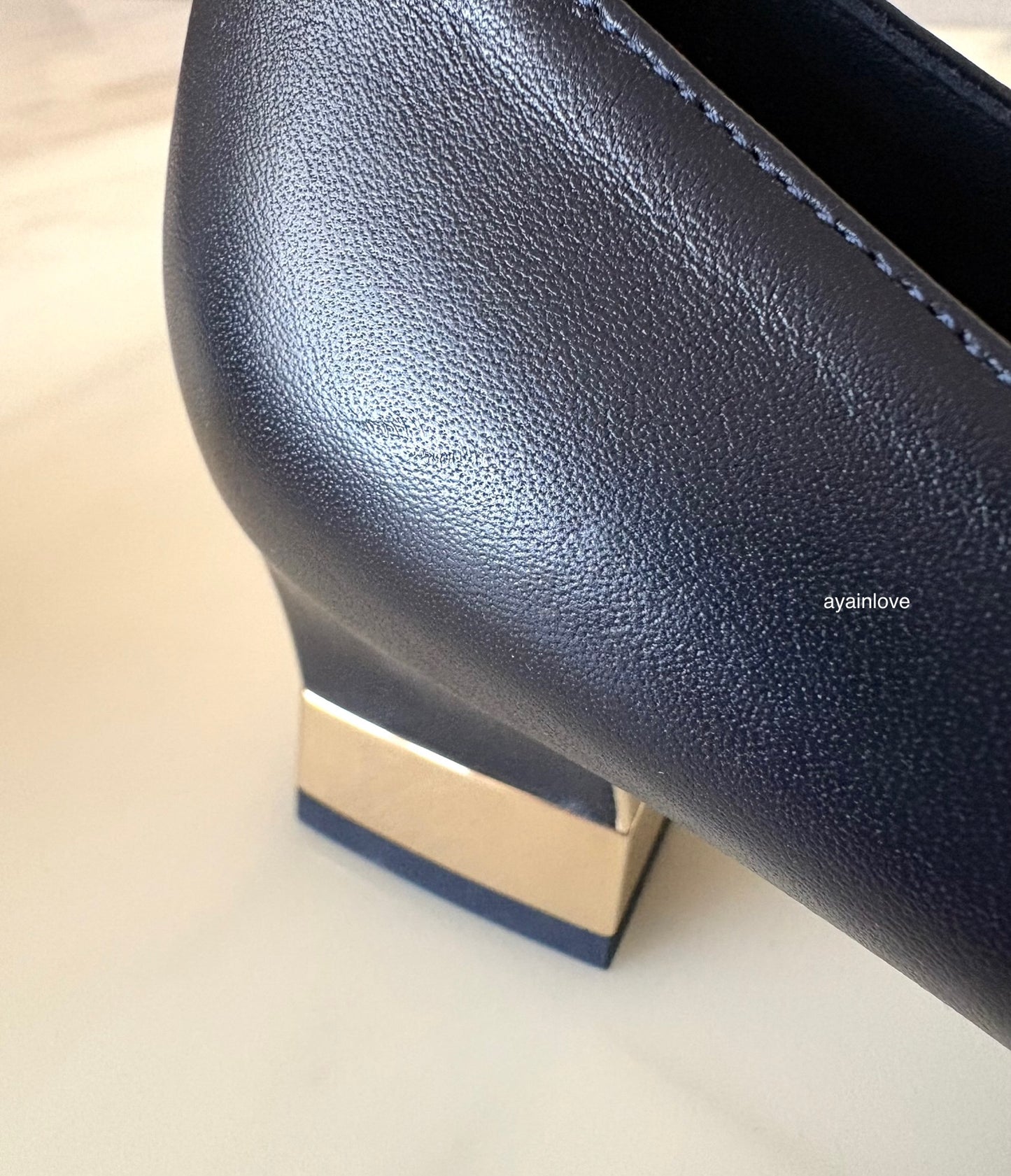 CHANEL 20A Black & Dark Navy Grosgrain Lambskin Pumps CC Heel Shoes Size 38 EU