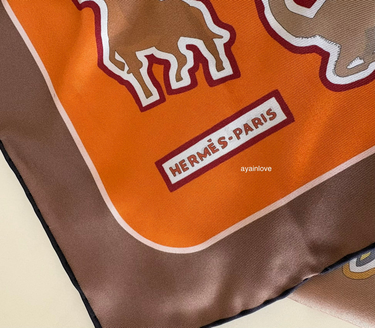 HERMES Double Face Silk 90 Caracteristick Multicolour Beige Dore/Orange Scarf Shawl