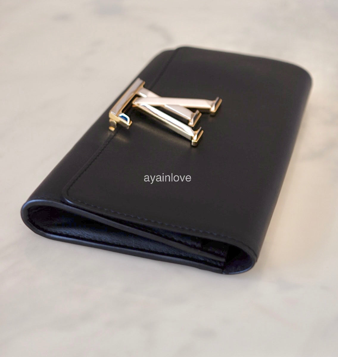 LOUIS VUITTON Black Calfskin Louise Pochette Clutch GM Bag