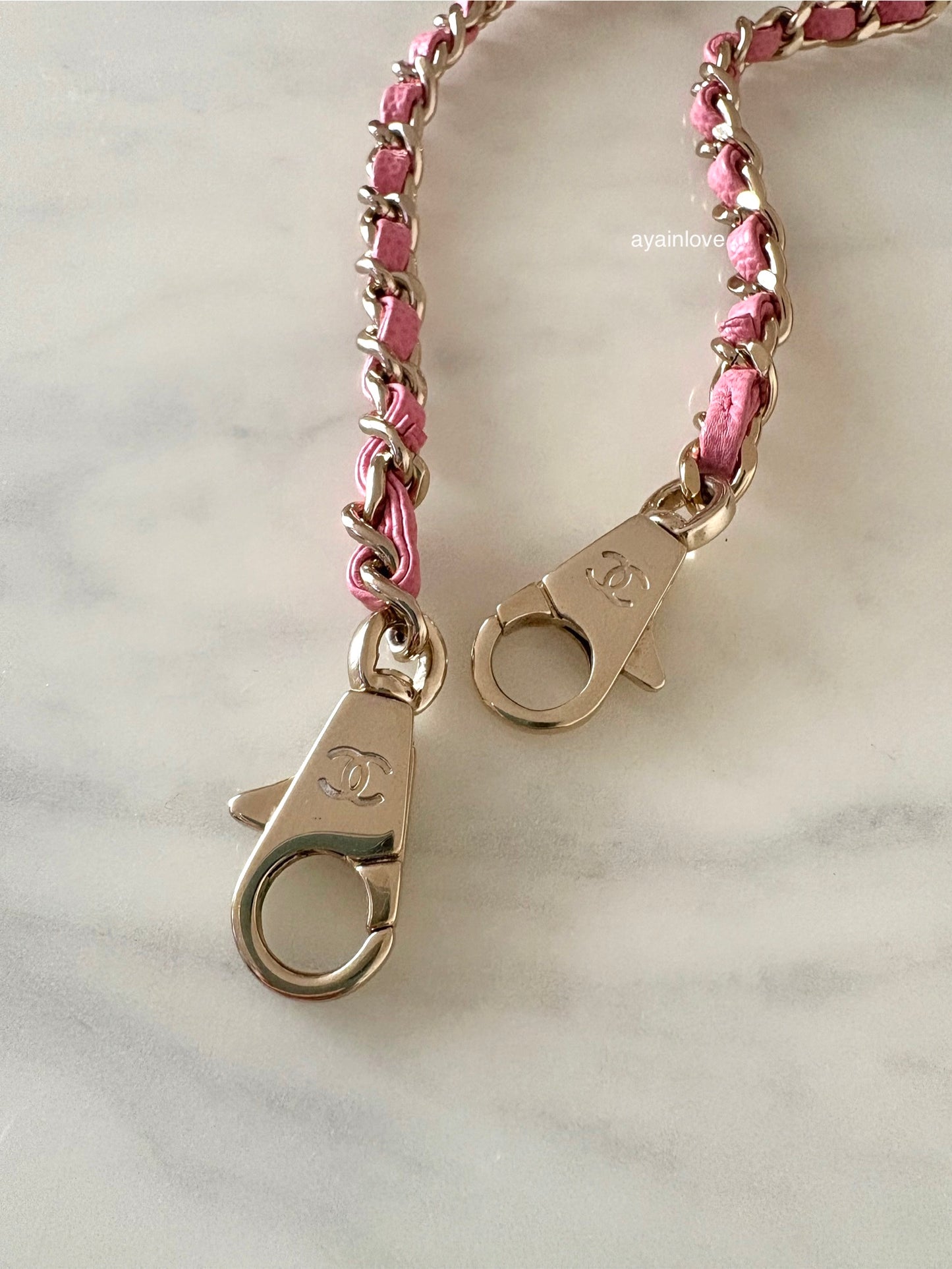 CHANEL Pink Caviar Chevron Small Coco Handle 24 cm Light Gold Hardware